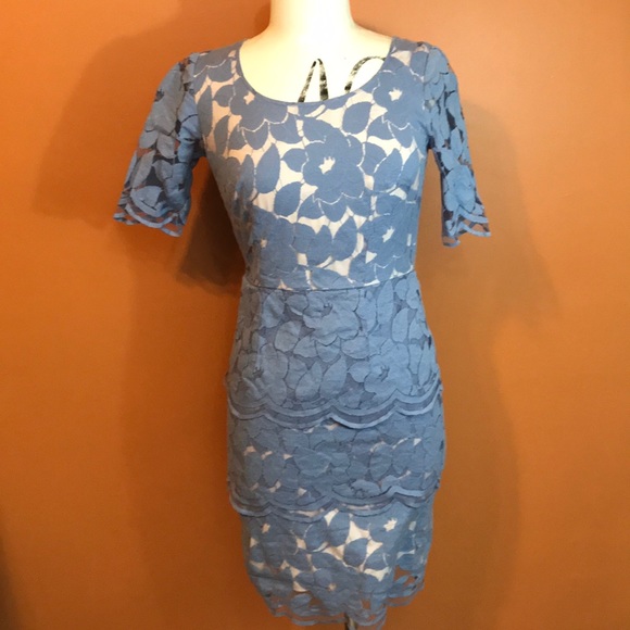 ANTONIO MELANI Dresses & Skirts - Antonio Melani periwinkle blue lace dress size 2